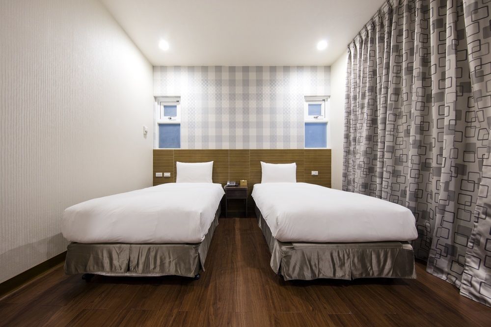 Tomorrow Hotel Тайбэй Экстерьер фото
